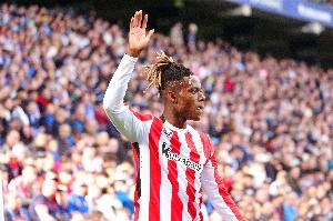 每体：认为尼科背信弃义+利用自己抬价，巴萨高层已出离愤怒