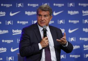 开云网站-拉波尔塔：我们本赛季表现超出预期，皇马与裁判争议是一种策略