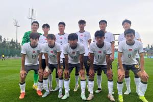 开云线上入口-马德兴谈国青1-2韩国：上半场瞬间分心丢球，下半场围攻得势无果