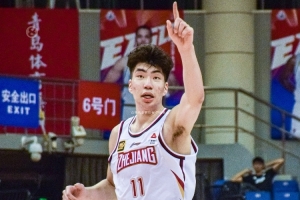 开云网站-余嘉豪：在全运会举行时 会回国代表浙江全运男篮出战