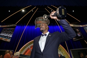 开云下载-霍华德：我可能进不了75大 但我现在是名人堂成员