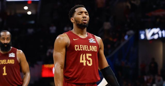 开云线上入口-饮恨15000分里程碑之夜！米切尔：这无疑是一场糟糕的失利